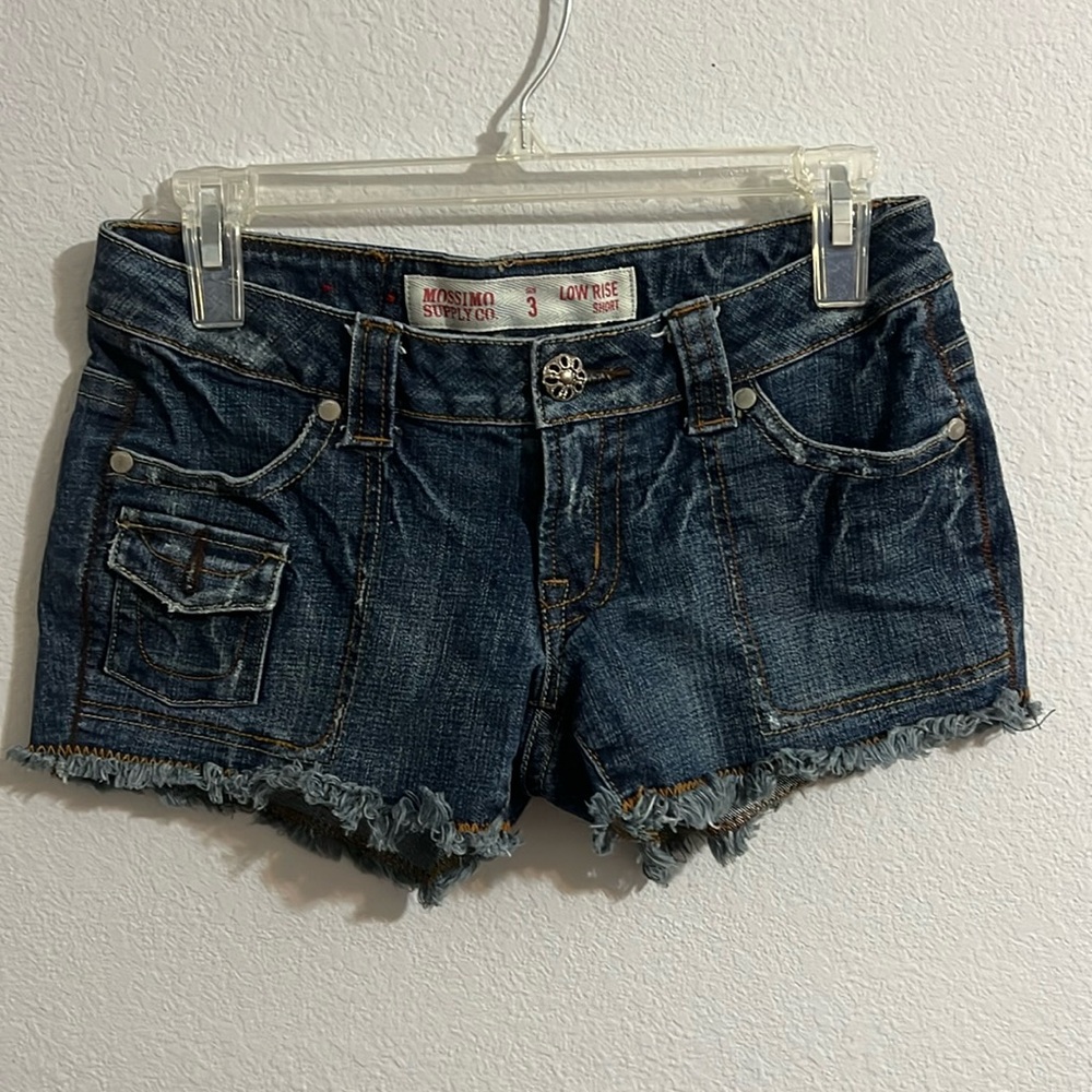 Mossimo Supply Co. Size 3 Low Rise Shorts